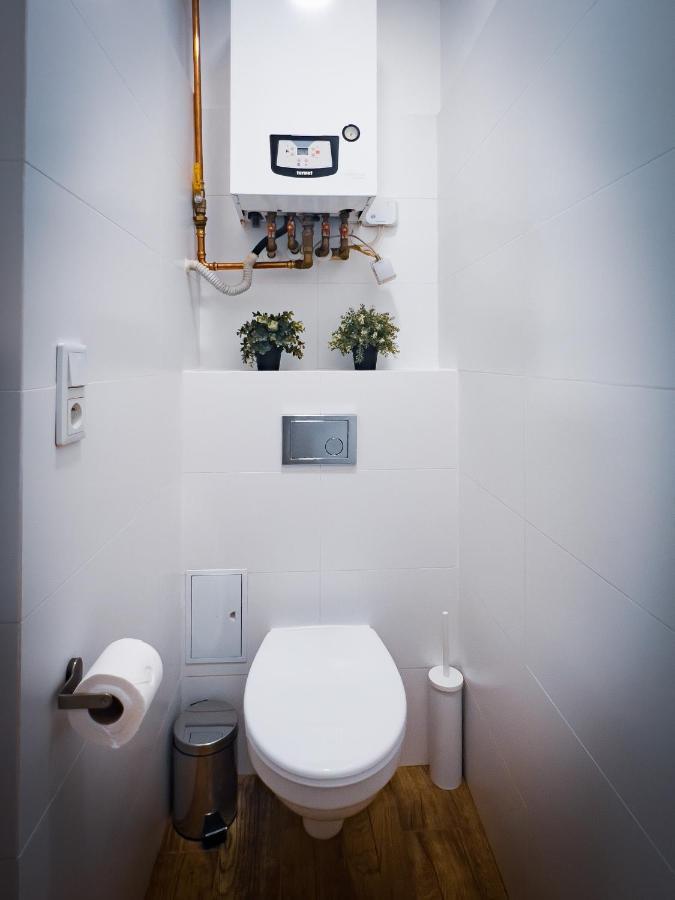 Nalu Black&White Apartment No 8 Катовице Екстериор снимка